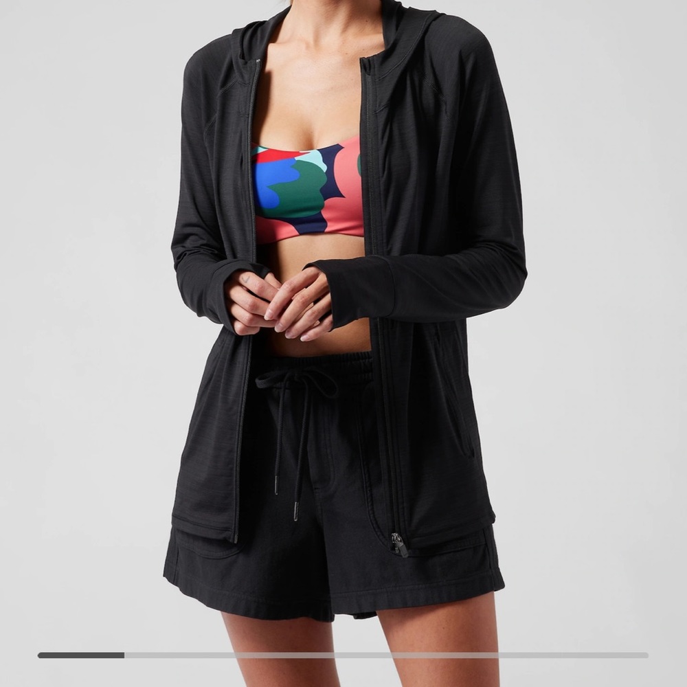 Athleta hooded UFA relaxed jacket, Black, size Large, good condition